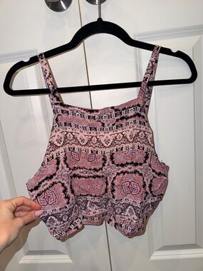 Forever 21 Pink and Black Paisley Cropped Tank Top
